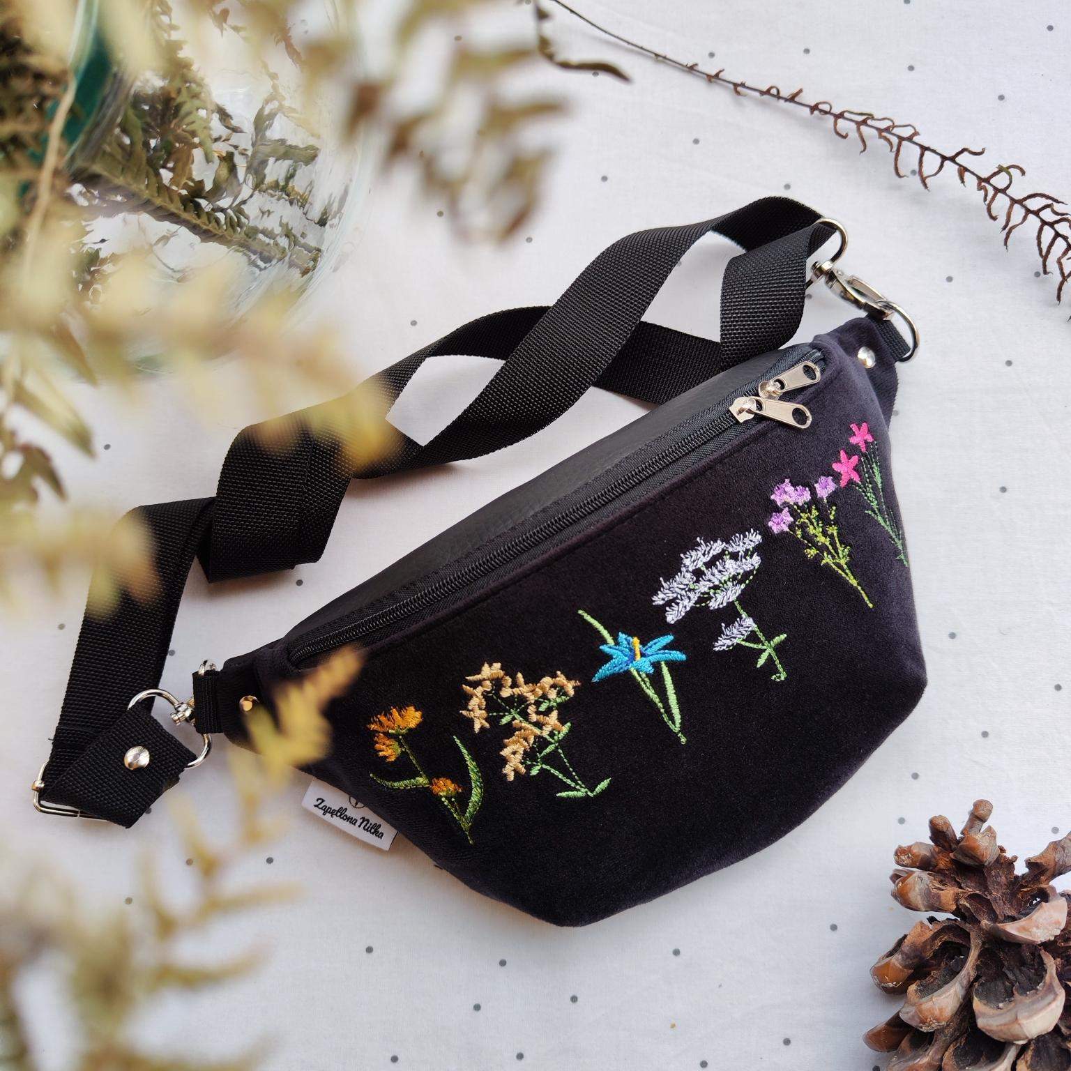 NERKA MINI ZIELNIK CZARNA 0