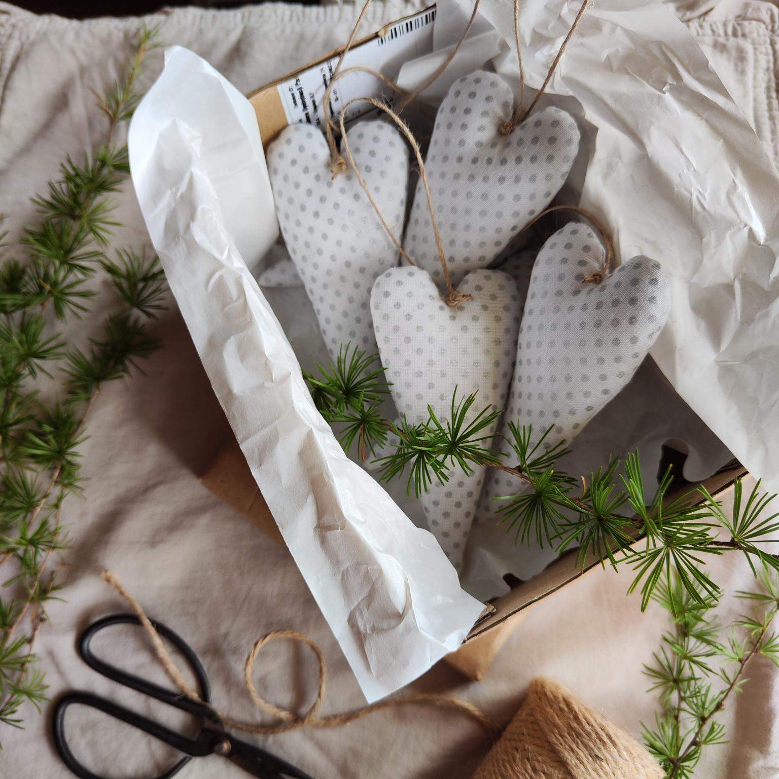 ZAWIESZKI BOMBKI CHOINKOWE SERDUSZKA 3