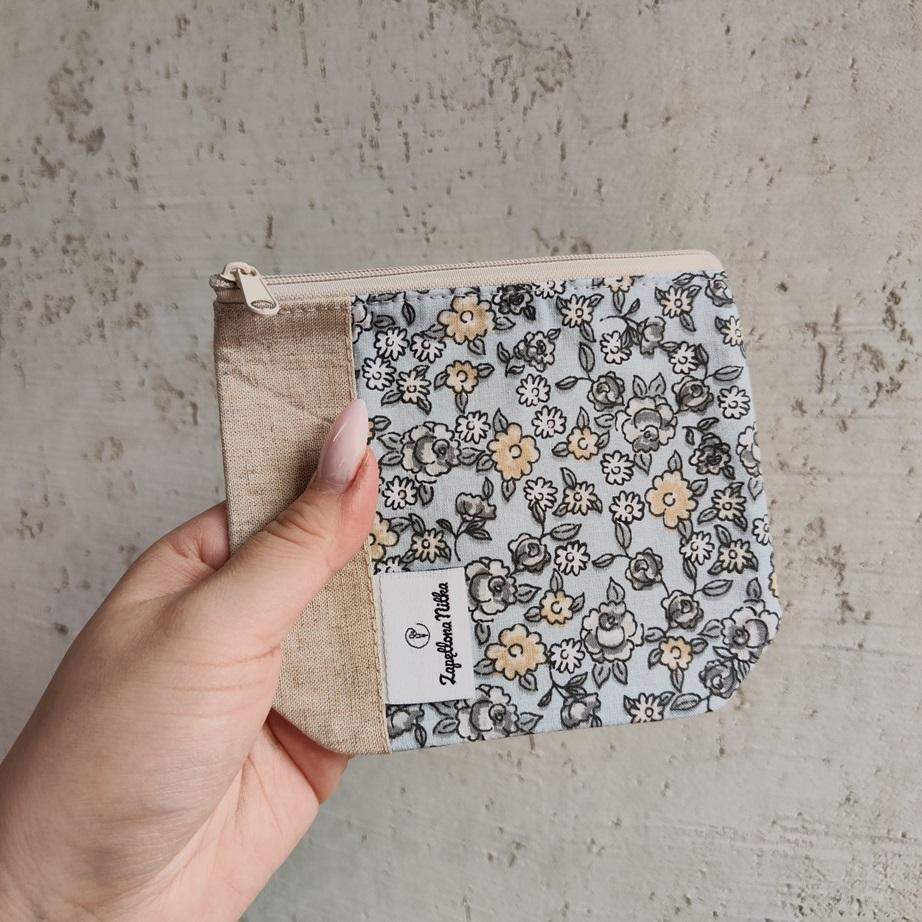 KOSMETYCZKA PRZYDASIE 0