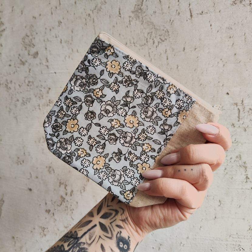 KOSMETYCZKA PRZYDASIE 1