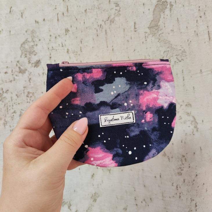 KOSMETYCZKA PÓŁKSIĘŻYC 0