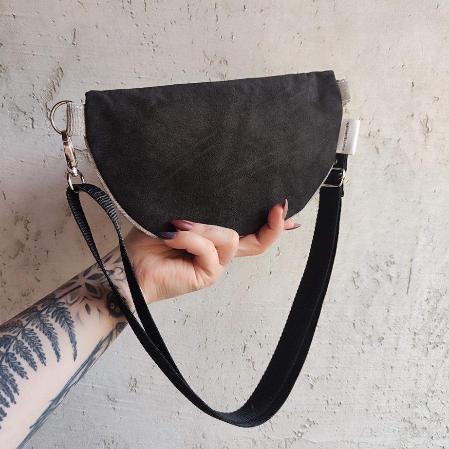 NERECZKA PÓŁKSIĘŻYC KOTY 3