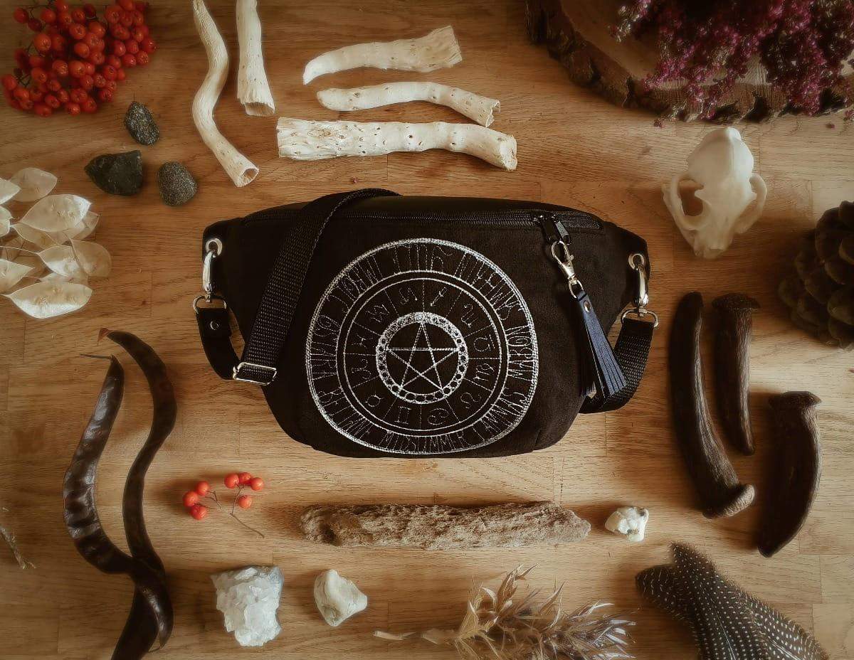 NERKA XXL KALENDARZ WICCAŃSKI 1