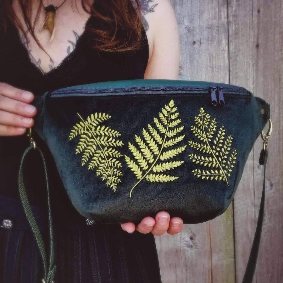 NERKA XXL LIŚCIE PAPROCI 0