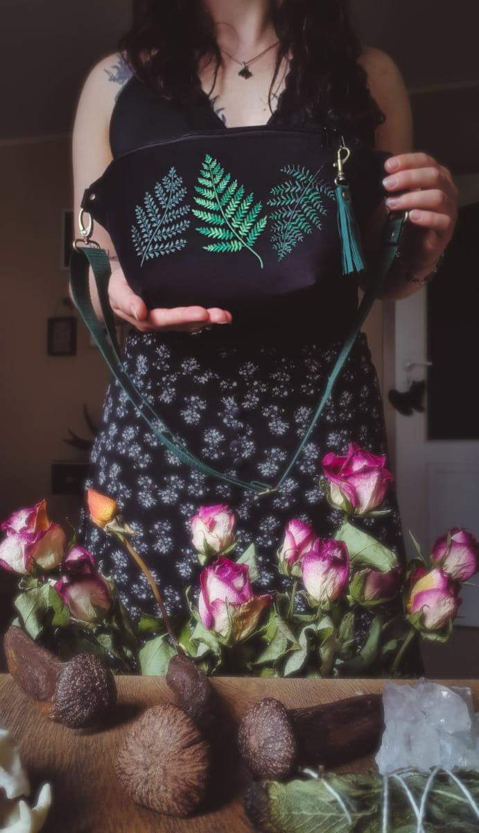 NERKA XXL LIŚCIE PAPROCI 1