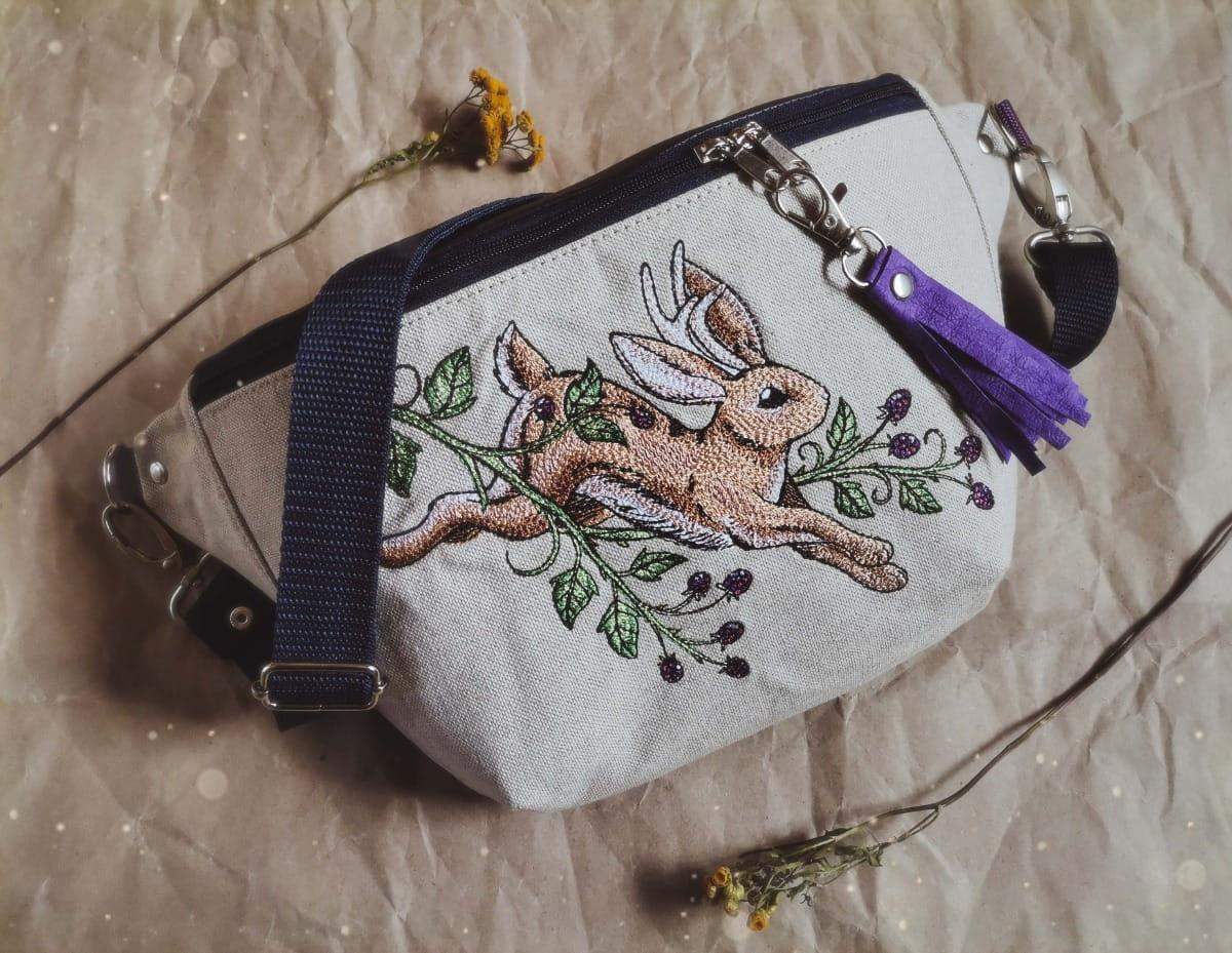 NERKA XXL ZAJĄC W JEŻYNACH 1