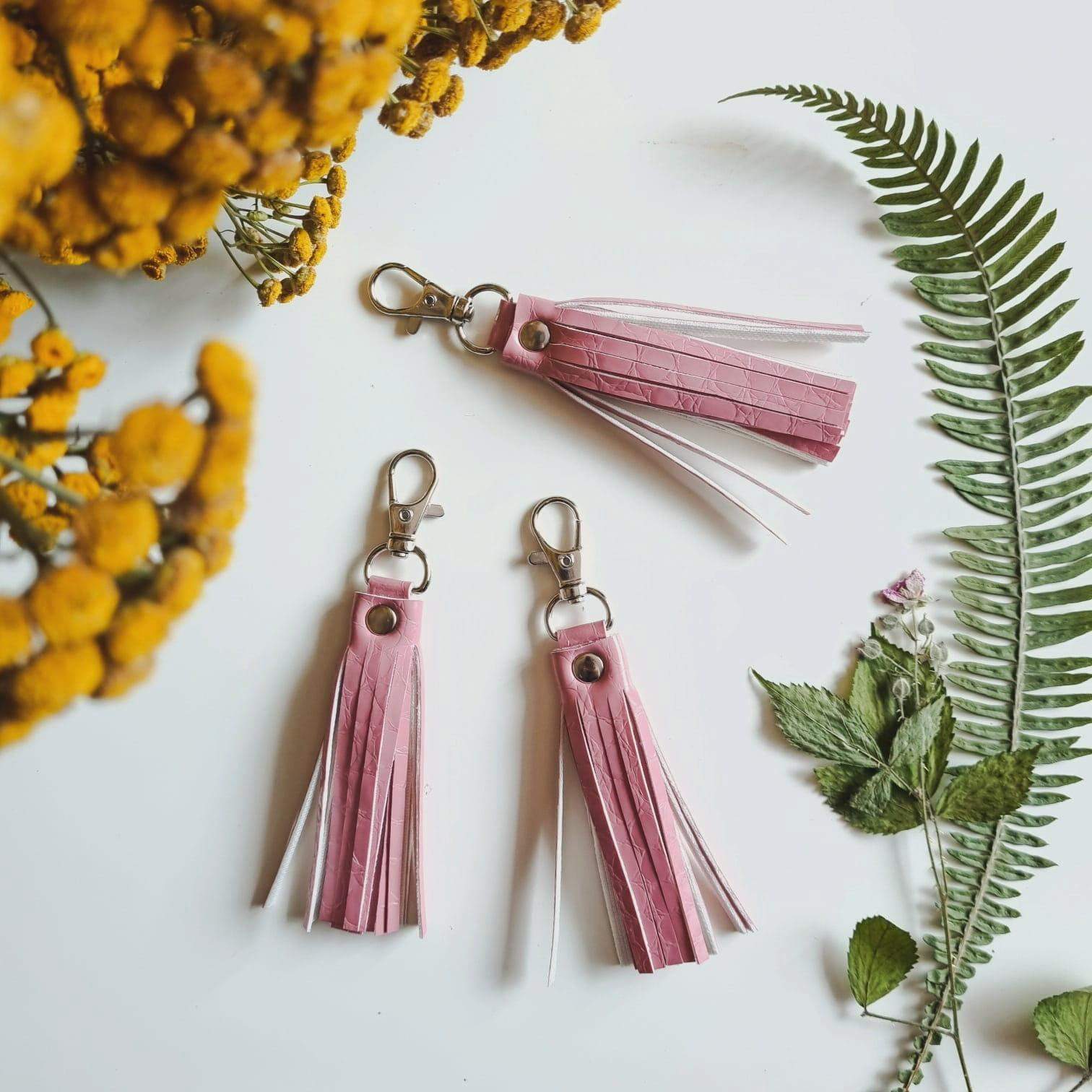 FRĘDZELEK Z EKO SKÓRY RÓŻOWY 0