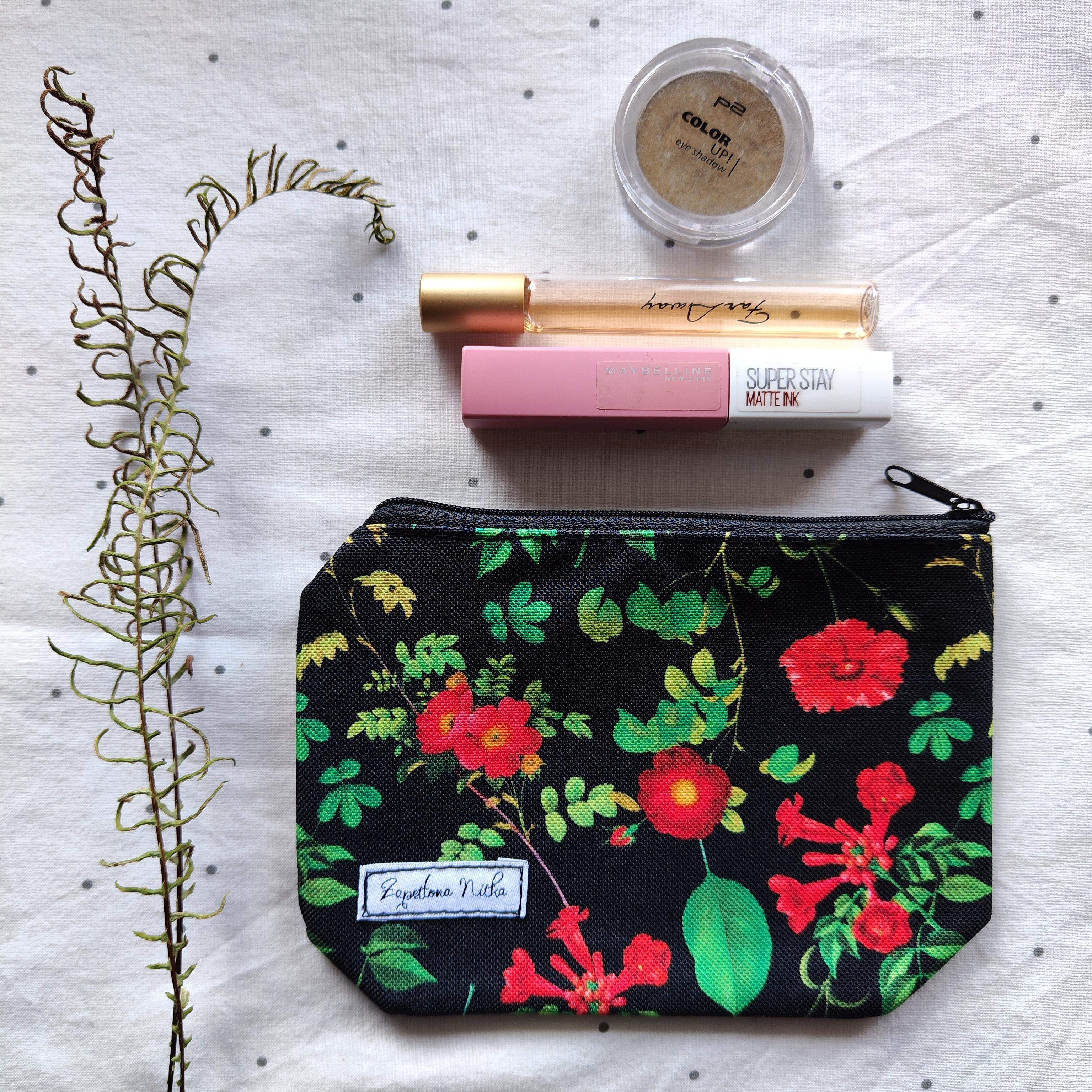 KOSMETYCZKA CZERWONE KWIATY 0