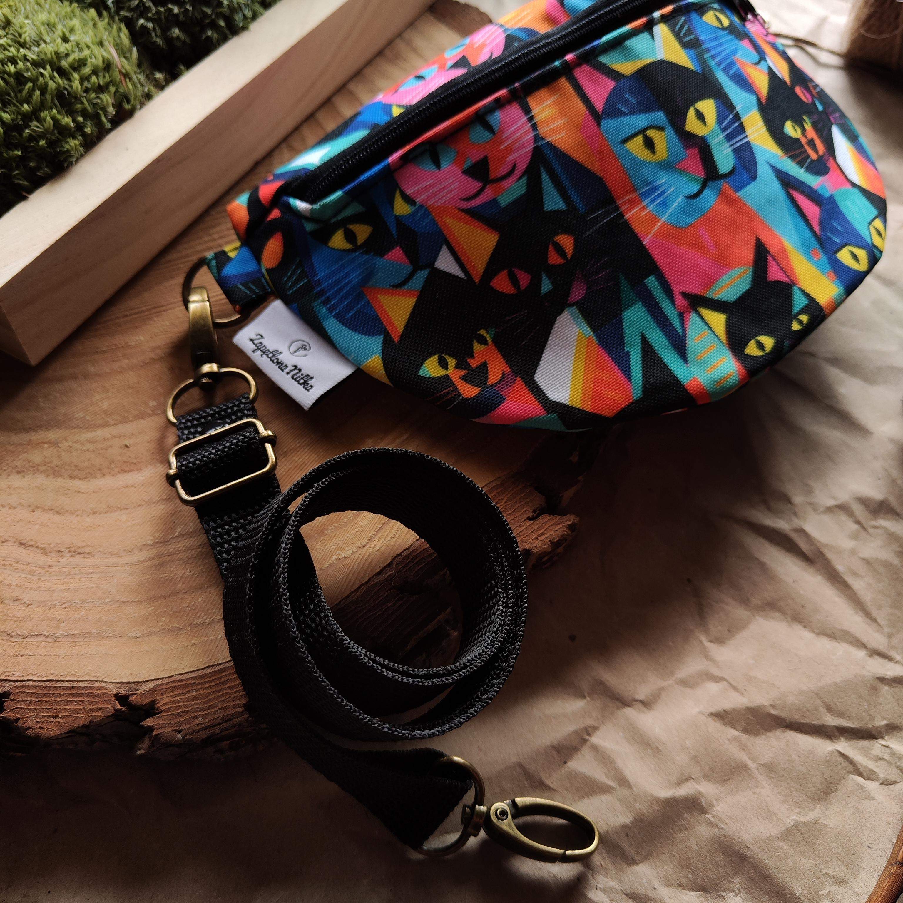 NERECZKA PÓŁKSIĘŻYC KOTY 2