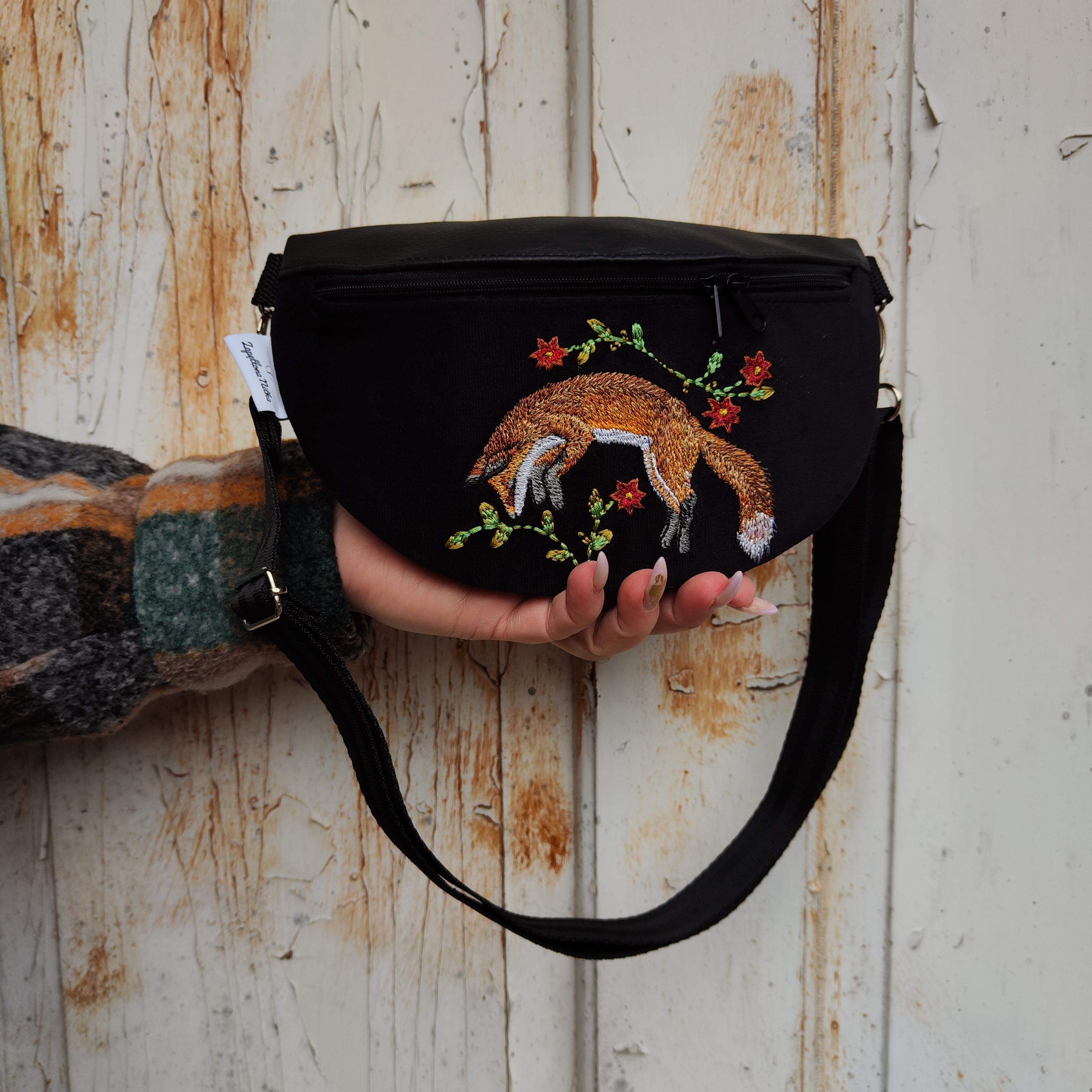 NERECZKA PÓŁKSIĘŻYC LISEK 2