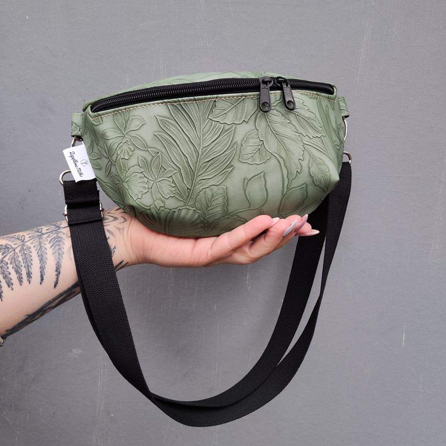 NERECZKA PÓŁKSIĘŻYC TŁOCZONA 0