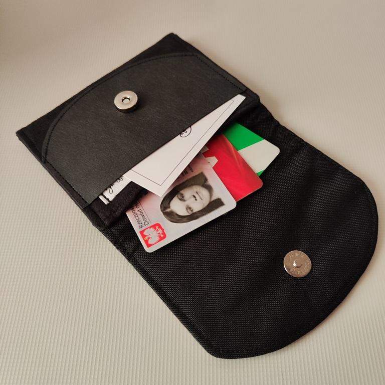 PORTFELIK/CARDHOLDER 3