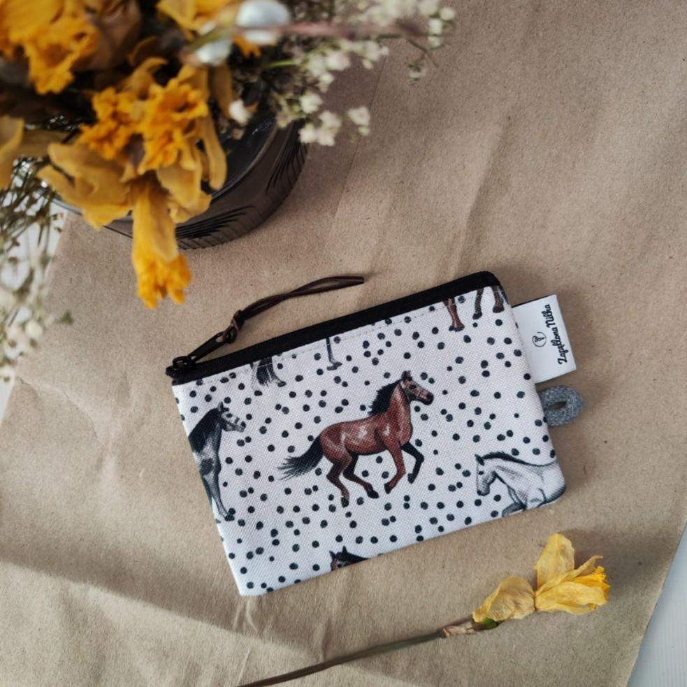 KOSMETYCZKA PRZYDASIE 0