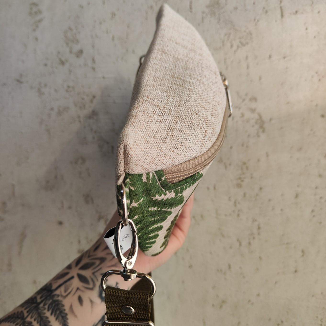 NERKA PÓŁKSIĘŻYC LIŚCIE PAPROCI 1