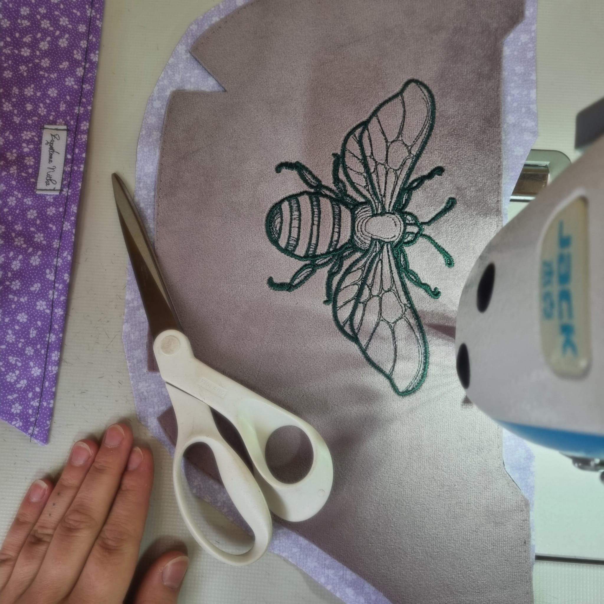 NERKA XXL PSZCZÓŁKA 2