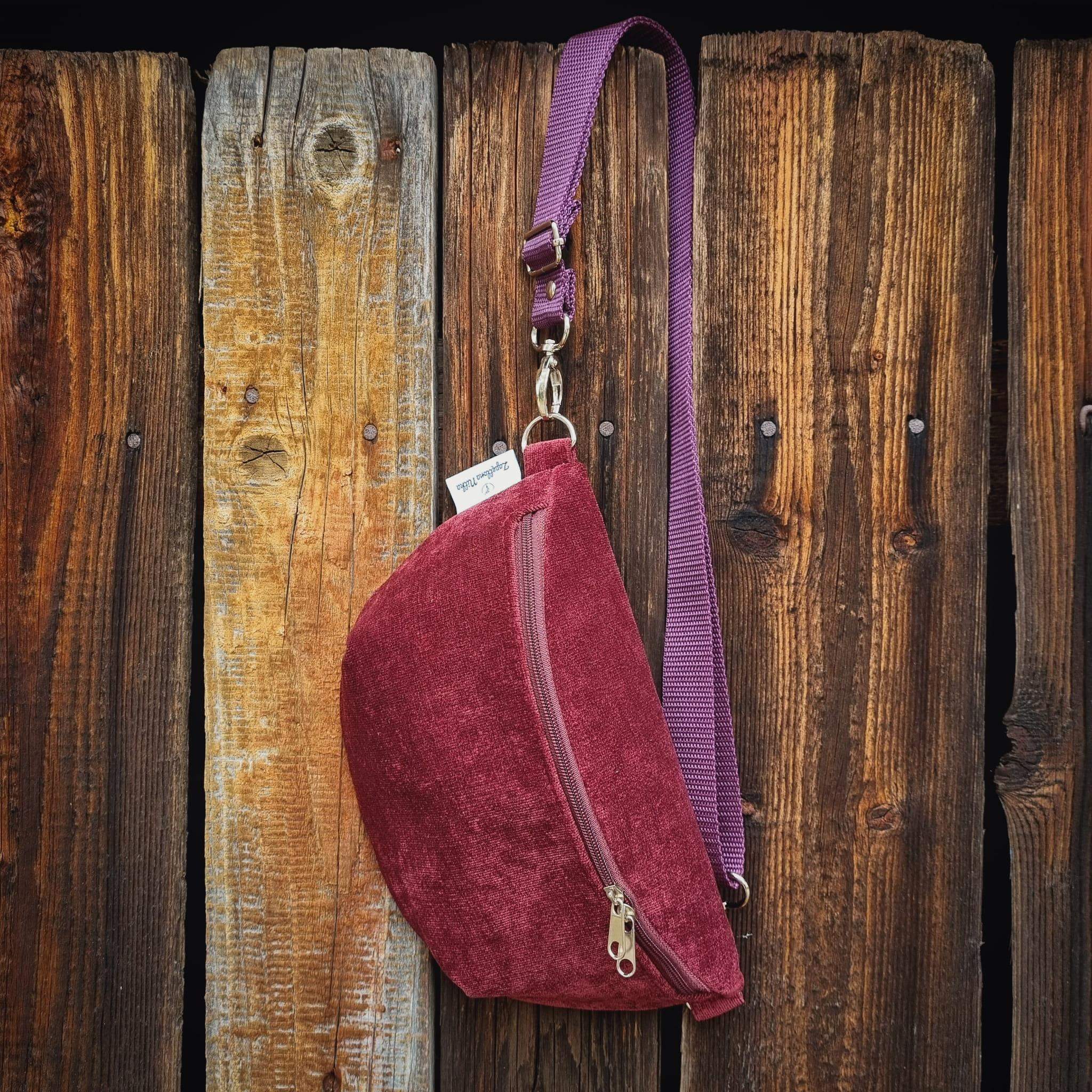 NERECZKA PÓŁKSIĘŻYC WINO 1